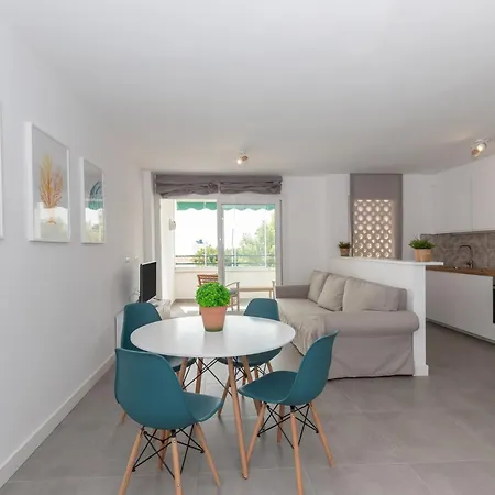 Apartman En Sotomar La Carihuela *